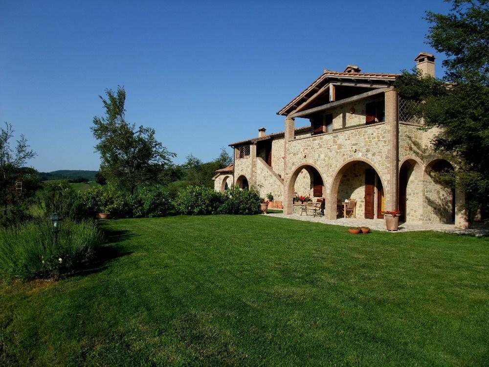 Agriturismo Pian Di Frattina فابرو المظهر الخارجي الصورة