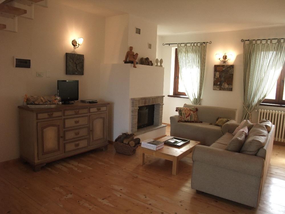 Agriturismo Pian Di Frattina فابرو المظهر الخارجي الصورة