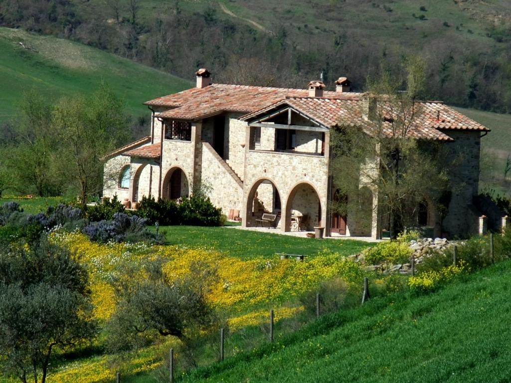 Agriturismo Pian Di Frattina فابرو المظهر الخارجي الصورة