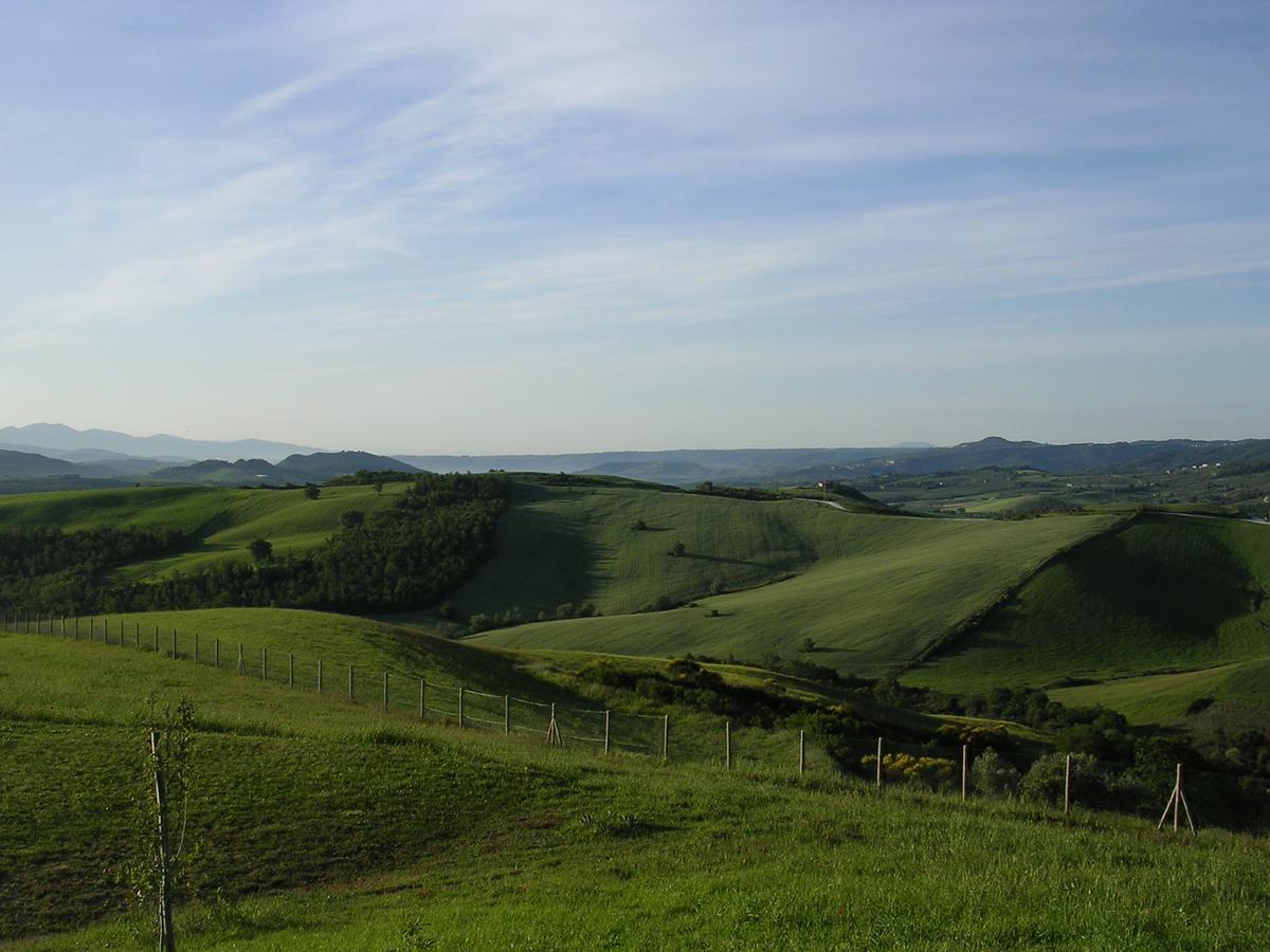 Agriturismo Pian Di Frattina فابرو المظهر الخارجي الصورة